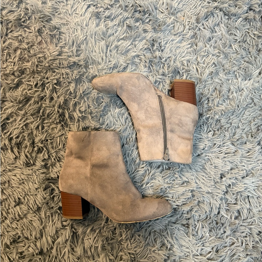 Women’s booties